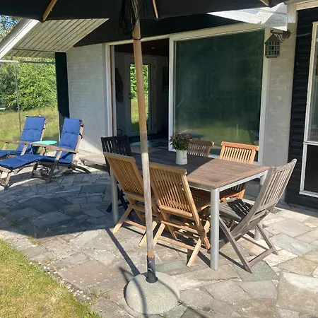 Feriehus Oasis Of Peace And Nature 3 Min Walk From The Sea