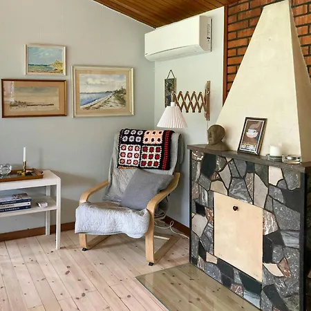 Feriehus Oasis Of Peace And Nature 3 Min Walk From The Sea